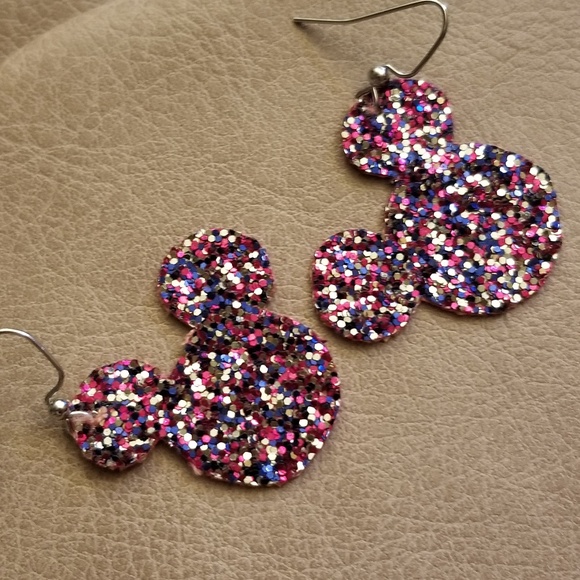 FUN Chunky Glitter Mouse head earrings! - Picture 4 of 4